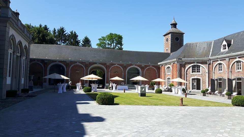 Chateau De Vierset Hotel Bagian luar foto